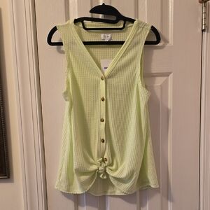 TRUE CRAFT WOMENS LIME GREEN FRONT BUTTON SLEEVELESS  KNOTTED TOP SIZE SMALL